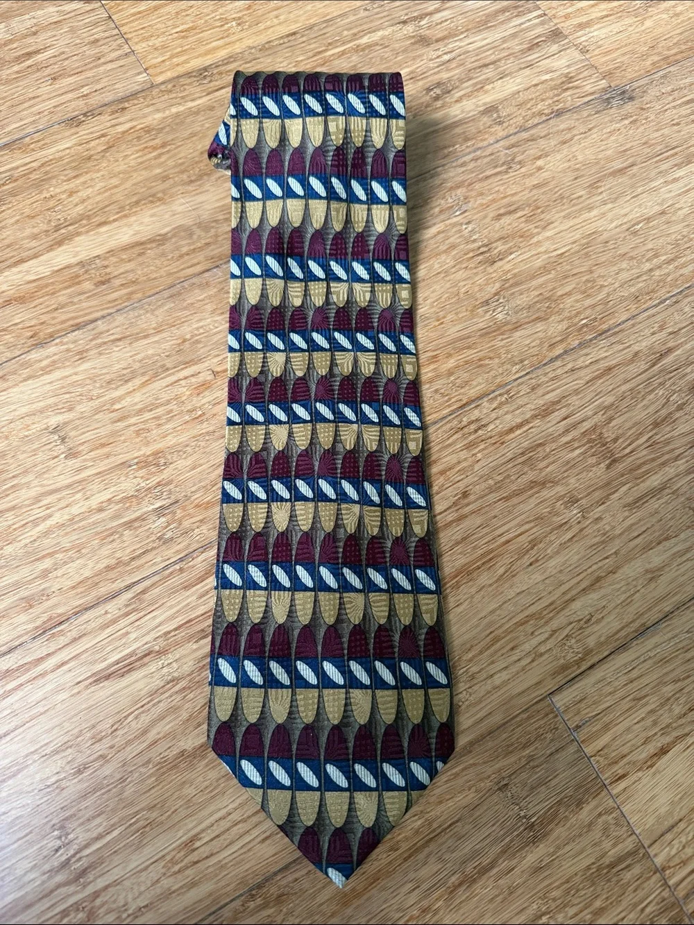 (7t) Louis Roth Handmade 100% Silk Burgundy Blue Gold Geometric Abstract tie